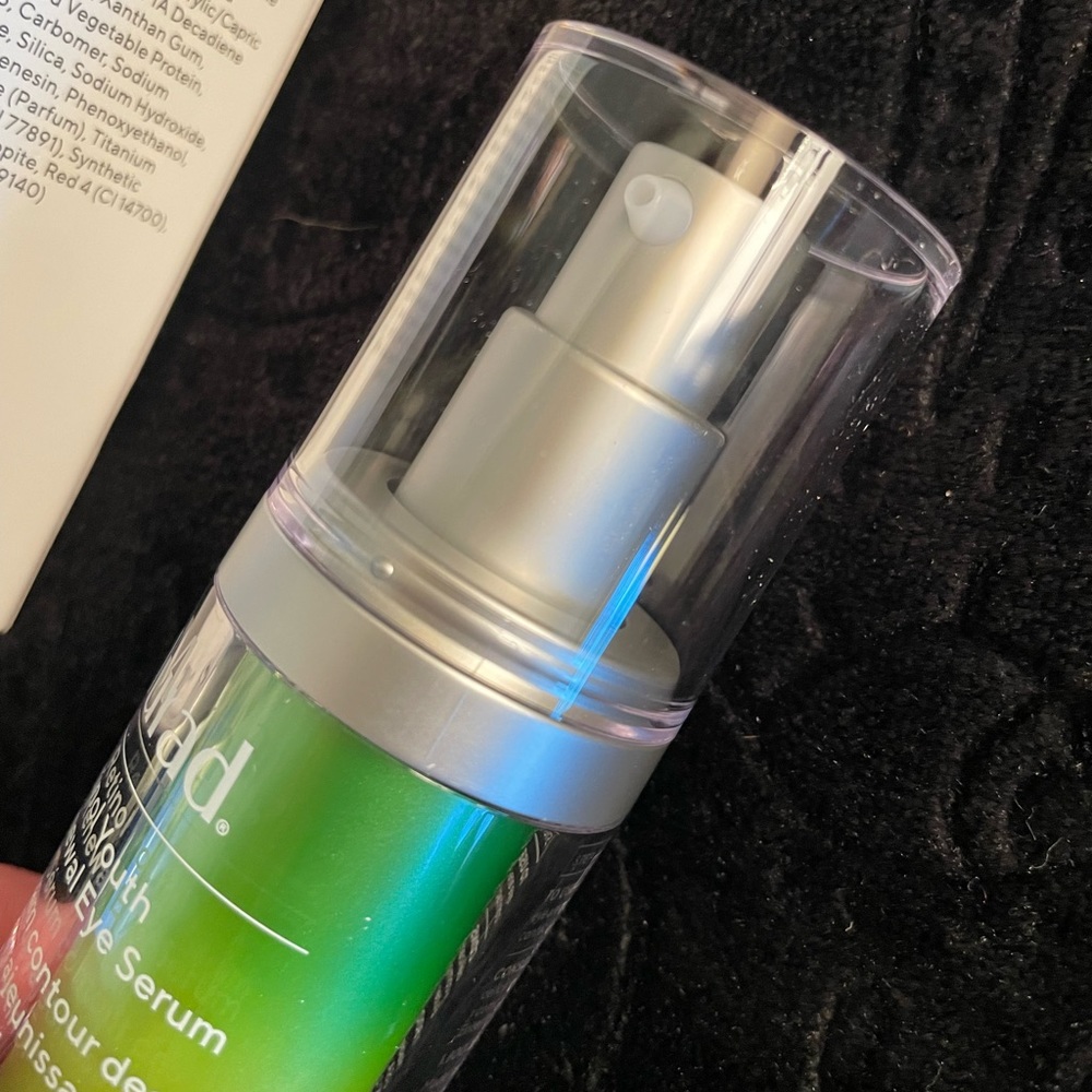 MURAD | Resurgence | Retinol Youth Renewal Eye Serum (Brand New!)💘 - Picture 7 of 15